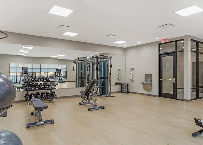 Cambria Hotel Northlake Conference Center - Roanoke